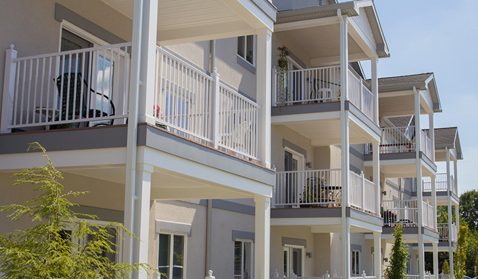 Wheaton Apartments Londonderry Village